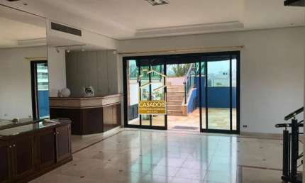 Cobertura &#224; Venda com 480m&#178;, 3 Suítes e 4 Vagas na Vila Mariana - SP, próximo do Metrô Ana Rosa e Vila Mariana