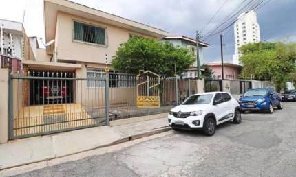 Venda ou Locação de Sobrado de 4 Quartos no Campo Belo