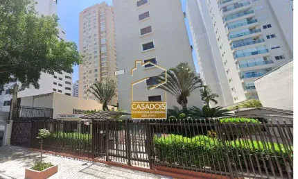 Venda ou Locação de Apartamento de 3 quartos (1 suíte), 1 vaga em Moema