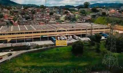 Galpão em Condomínio para Locação com 3 Docas e Piso de 8 ton. no Parque São Domingues, Via Marginal Rodovia Anhanguera Km 16,5