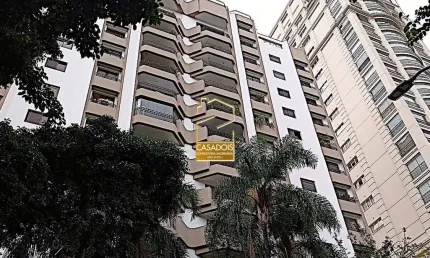 Apartamento &#224; Venda com 4 quartos, sendo 2 suítes, 2 vagas e 141m&#178; AU