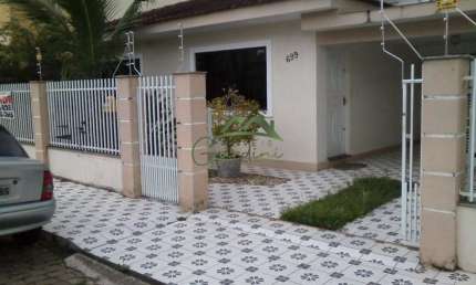Casa com 3 quartos à venda na Rua 2500, 699, Centro, Balneário Camboriú por R$ 2.300.000