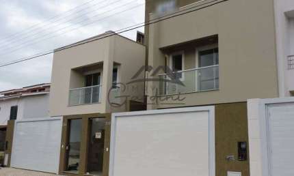 Casa com 3 quartos à venda na Rua Monteiro Lobato, 170, Praia dos Amores, Balneário Camboriú por R$ 2.200.000