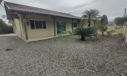 Casa com 3 quartos para alugar na rua vicente cândido pereira, 39, são roque, itajaí por r$ 4.500