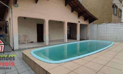 Casa isolada com piscina  4 quartos à venda, 182 m² por R$ 2.160.000  - Canto do Forte - Praia Grande/SP