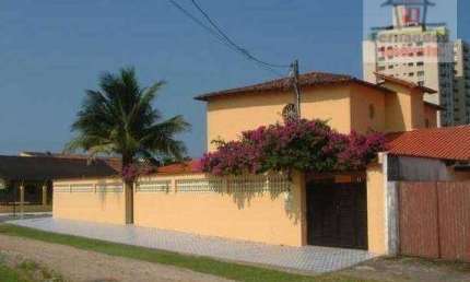 Sobrado isolado com piscina pertinho do mar 5 dormitórios à venda, 350 m² por R$ 1.500.000 - Balneário Flórida - Praia Grande/SP