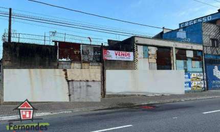 Terreno à venda na Avenida Vinhas, 672,50 m² por R$ 2.200.000  Tupi  Praia Grande SP