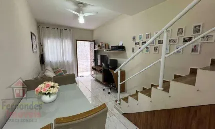 Sobrado em condomínio no lado praia à venda por R$420.000 Guilhermina Praia Grande/SP.