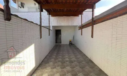 Casa sobreposta alta 3 quartos 102,58 m² por R$430.000 Tude Bastos Praia Grande/SP.