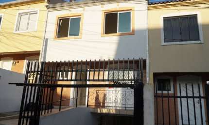 Casa com 3 quartos à venda na Rua Professor Nivaldo Braga, 34, Cajuru, Curitiba
