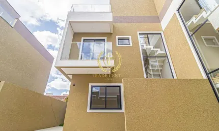 Casa com 3 quartos à venda na Rua Luiz Gallieri, --, Uberaba, Curitiba