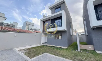 Casa com 4 quartos à venda na Rua Tucum, --, Uberaba, Curitiba