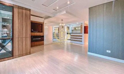 Apartamento à venda no bairro Centro - São José dos Pinhais/PR