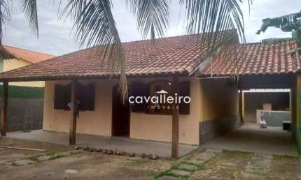 Casa com 4 quartos à venda na Rua B, 2, Itapeba, Maricá
