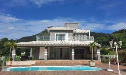 Casa com 5 Quartos, Piscina, Área Gourmet, 341 m² Construído - Ubatiba - Maricá/RJ