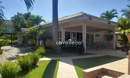 Casa com 4 dormitórios à venda, 328 m² por R$ 1.600.000,00 - Ubatiba - Maricá/RJ