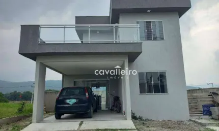 Casa com 4 dormitórios à venda, 120 m² por R$ 629.000,00 - Pindobas - Maricá/RJ