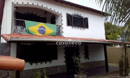Casa com 4 Quartos, com 232 m², à venda por R$ 680.000 - Itapeba - Maricá/RJ