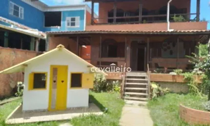 Casa com 6 dormitórios à venda, 196 m² - Cordeirinho - Maricá/RJ
