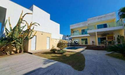 Casa com 4 dormitórios à venda, 230 m² por R$ 1.000.000,00 - Ponta Grossa - Maricá/RJ