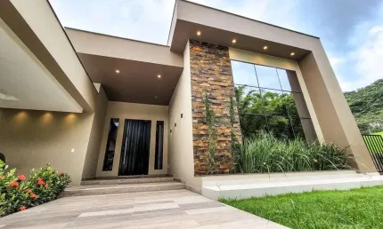 Casa com 4 dormitórios à venda, 380 m² por R$ 1.850.000,00 - Ubatiba - Maricá/RJ