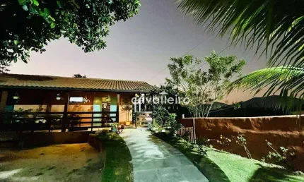 Casa com 3 dormitórios à venda, 155 m²- Bambuí - Maricá/RJ