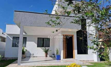 Casa Linear em Condomínio Fechado, com 137 m², 3 quartos sendo 1 suíte, área gourmet,Piscina, à venda por R$ 620.000 , Inoã - Maricá/RJ