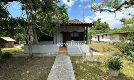 Casa com 2 dormitórios à venda, numa área de 5.400m² por R$ 700.000 - Chácaras de Inoã (Inoã) - Maricá/RJ