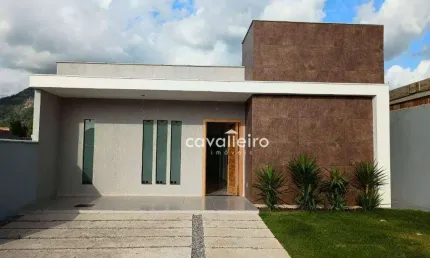 Casa com 3 quartos, sendo 1 suíte, com 100 m²,  à venda por R$ 495.000,00 - Ubatiba - Maricá/RJ