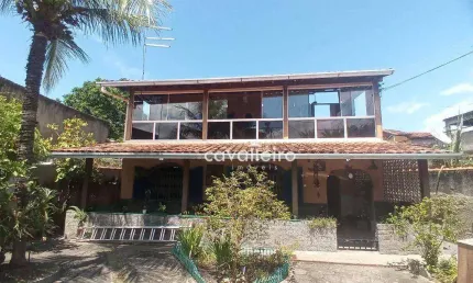 Casa com 5 quartos, sendo 1 Suíte, com 226 m², à venda por R$ 500.000 - São José do Imbassaí - Maricá/RJ