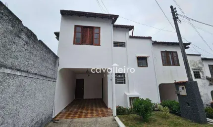 Casa duplex com 2 dormitórios à venda, 103 m² por R$ 370.000 - Centro - Maricá/RJ