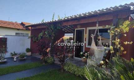 Casa Condomínio Ubatã, com 4 Quartos, 1 Suíte, Edícula, à venda, 188 m² por R$ 590.000 - Pindobas - Maricá/RJ