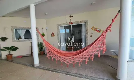Casa com 3 dormitórios pertinho da lagoa de araçatiba à venda, 209 m² por r$ 850.000 - araçatiba - maricá/rj