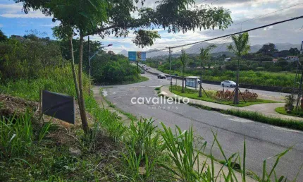 FRENTE A ROD. AMARAL PEIXOTO, ENTRE O CENTRO E FLAMENGO, 740 m² por R$ 280.000  - Maricá/RJ