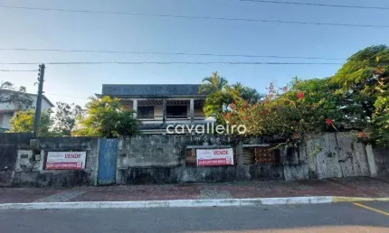 Oportunidade em frente a orla da Praia das Amendoeiras- Maricá