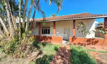 Casa comercial ou residencial, entre o centro de maricá e lagoa de araçatiba - 3 quartos (1 suíte)