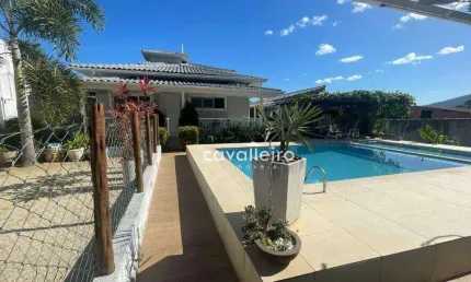 IMPECÁVEL CASA NA LAGOA DE ARAÇATIBA, MARICÁ - 4 QUARTOS - PISCINA - ÁREA GOURMET