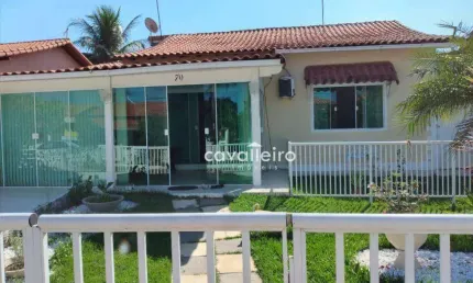 Casa com 4 dormitórios à venda, 196 m² por R$ 700.000,00 - Centro - Maricá/RJ