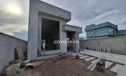 Casa com 3 dormitórios à venda, 99 m² por R$ 565.000,00 - Flamengo - Maricá/RJ