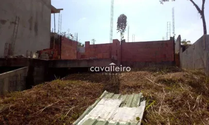 Terreno à venda, em Condomínio Fechado, com 360 m², à venda por R$ 200.000 -  Maricá/RJ