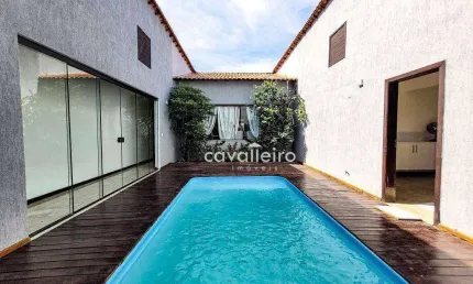 Chácara com 2 piscinas a menos de 10 min do centro de maricá! casa com 4 suítes!
