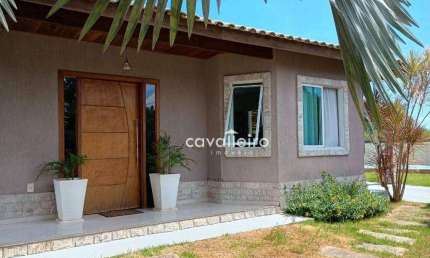 Casa com 3 quartos, sendo 1 suíte, com piscina e Sistema de captação de energia, à venda por R$ 850.000 , Maricá - RJ