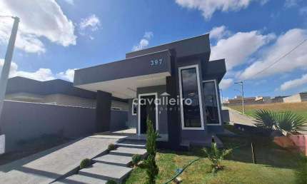CAsa com 03 quartos, sendo 01 síte em condomínio perto do centro de Maricá