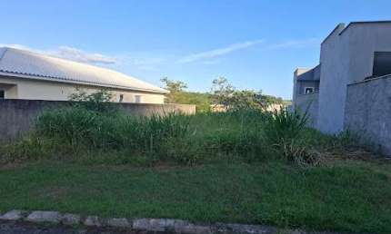 Lote maravilhoso no Condomínio Pedra de Inoha - Maricá