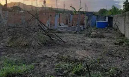 Terreno à venda, 450 m² por R$ 175.000,00 - Inoã - Maricá/RJ