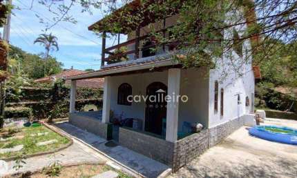 Casa com 4 dormitórios à venda, 157 m² por R$ 750.000,00 - Centro - Maricá/RJ