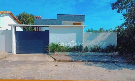 Casa com 3 dormitórios, com vista para Lagoa Jacaroá - Maricá/RJ