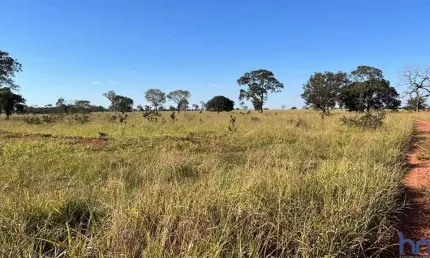 Fazenda com 30 alqueires dupla aptidão no município de campina verde - mg