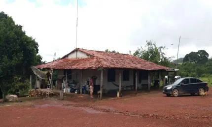 FAZENDA COM 268 ALQUEIRES DUPLA APTIDÃO EM NIQUELÂNDIA - GO