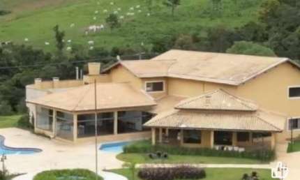 LINDA FAZENDA DUPLA APTIDÃO 390 ALQUEIRES NA REGIÃO DE POÇOS DE CALDAS-MG